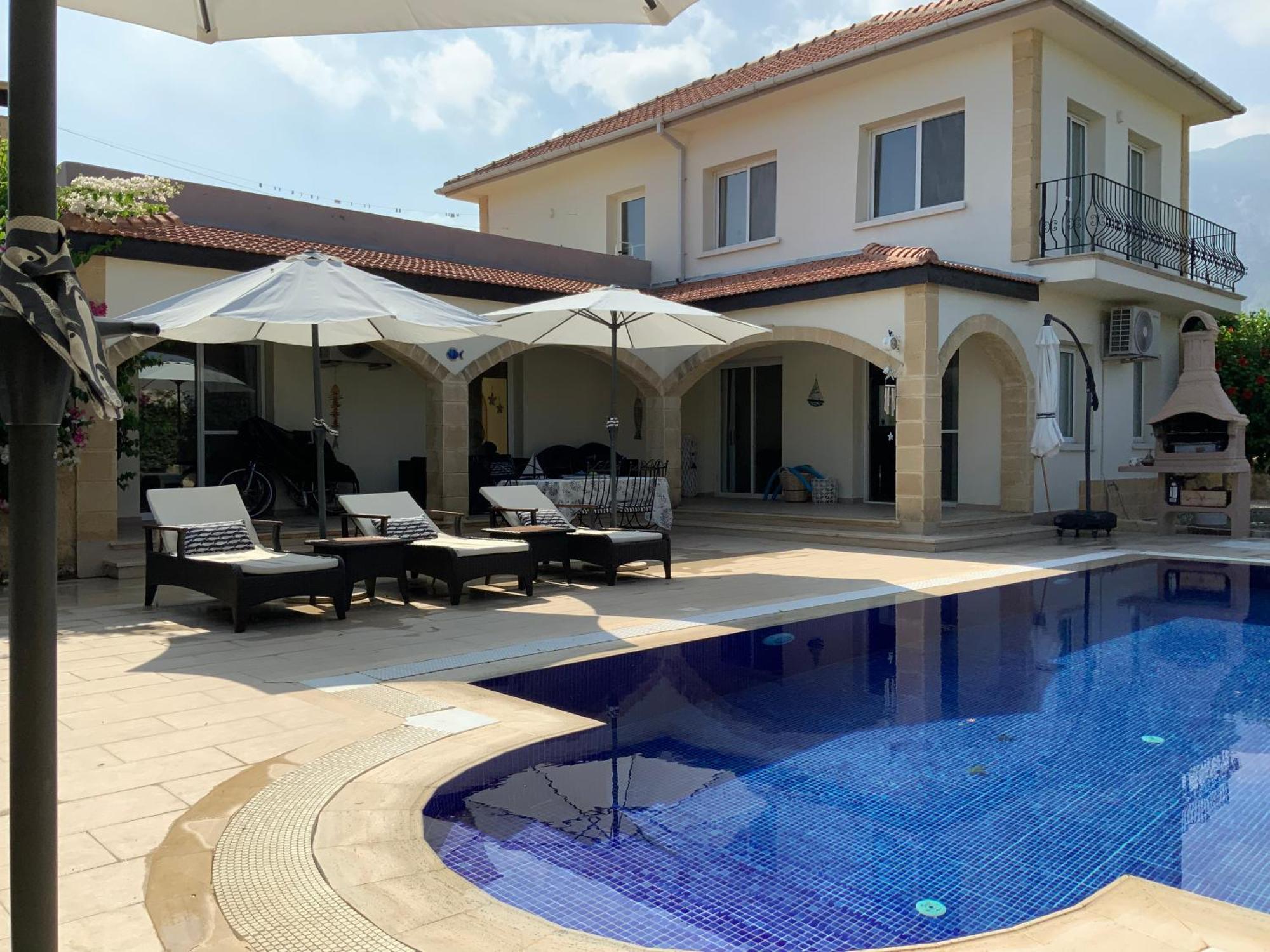 فيلا Casa Santos Kyrenia كيرينيا المظهر الخارجي الصورة