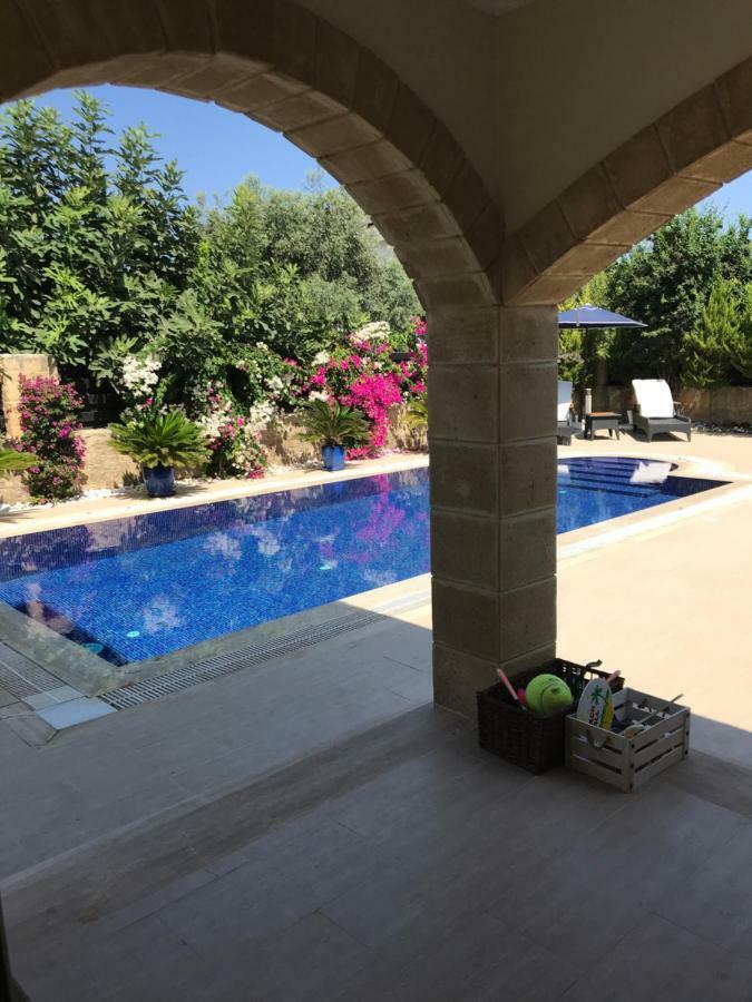 فيلا Casa Santos Kyrenia كيرينيا المظهر الخارجي الصورة